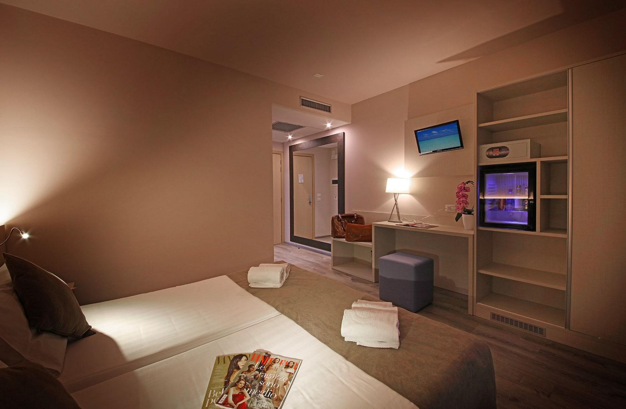 Spa Hotel Splendid Sole Manerba del Garda Exterior photo