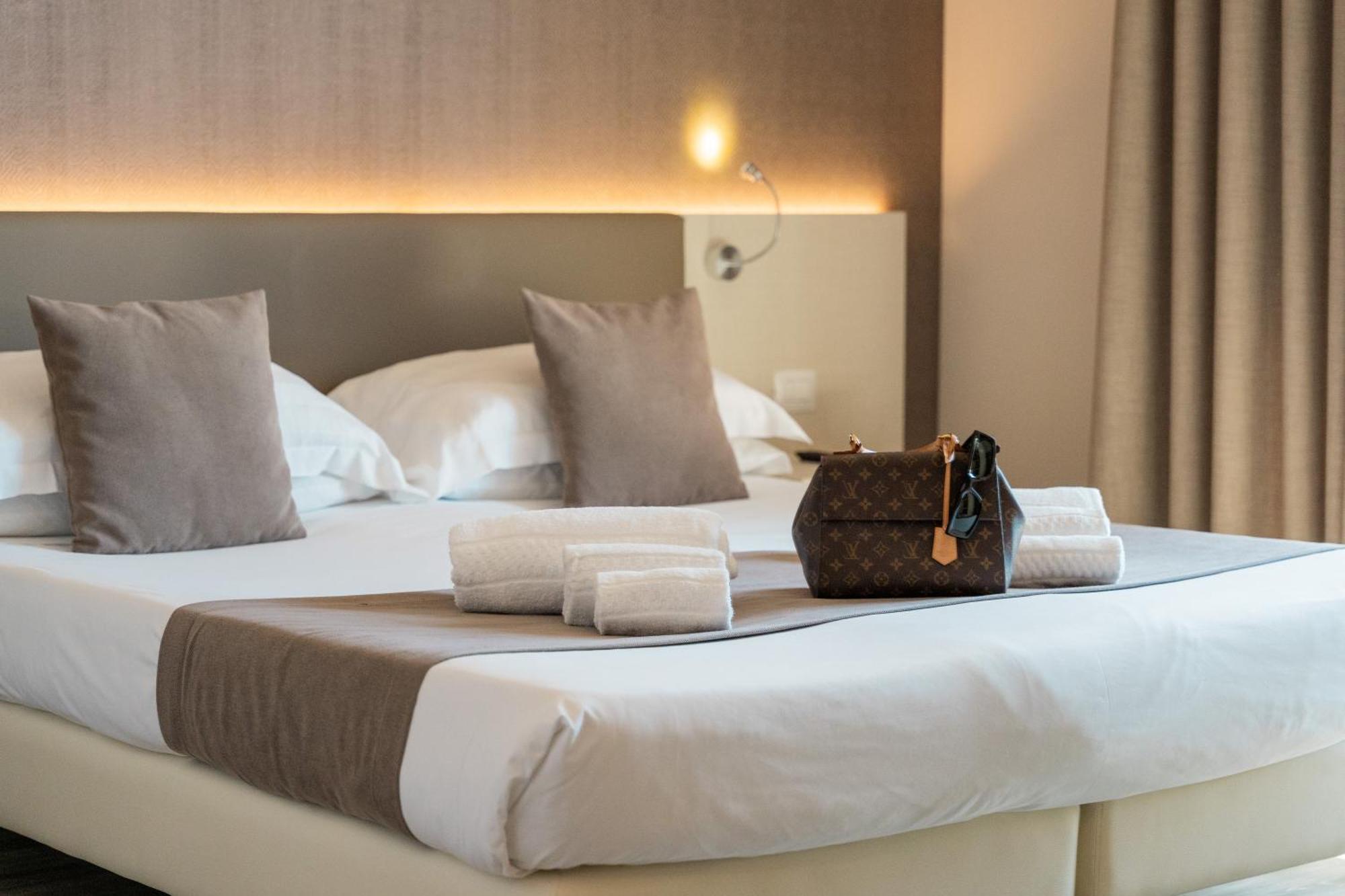 Spa Hotel Splendid Sole Manerba del Garda Exterior photo