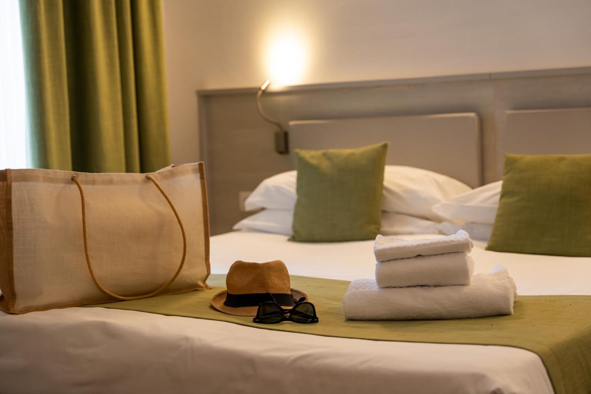 Spa Hotel Splendid Sole Manerba del Garda Exterior photo